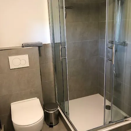 Deichhof Von 1843 In Tossens Direkt An Der Nordsee Fuer 12 Personen * Butjadingen