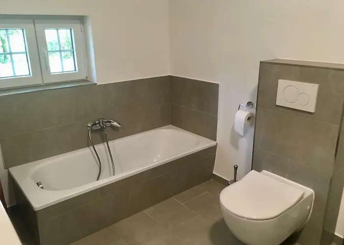 Deichhof Von 1843 In Tossens Direkt An Der Nordsee Fuer 12 Personen Nyaraló *